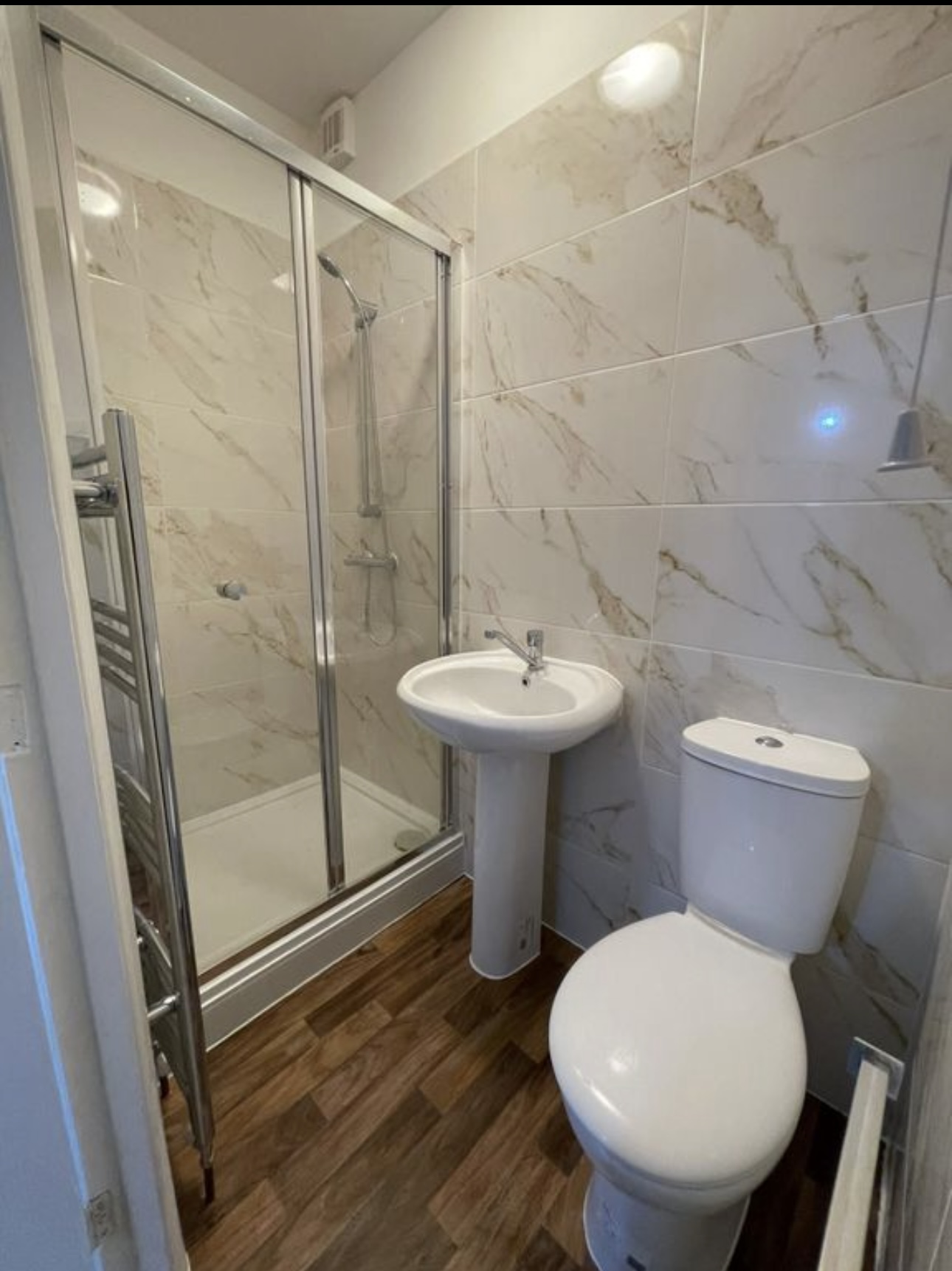 KD-Living bathroom